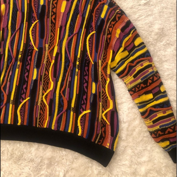 FOREVER 21 SWEATER - Picture 2 of 3